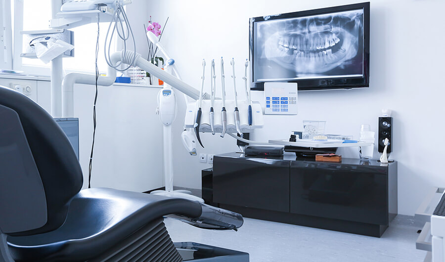 Dental Examination in NW Calgary